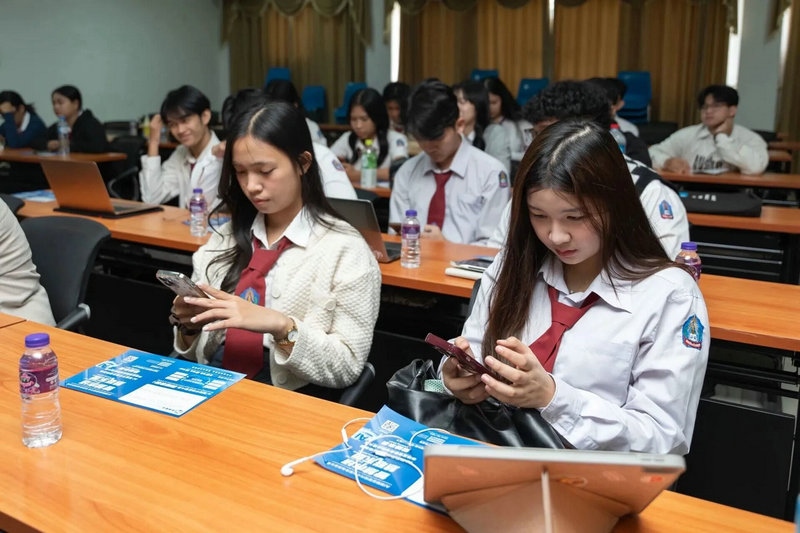 微信图片_2025-11-07_101415_420.jpg 微信图片_2025-11-07_101415_420.jpg